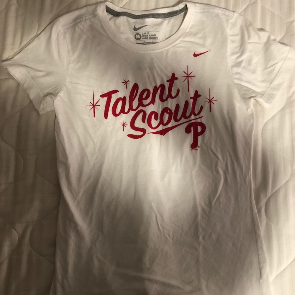 Nike Phillies Tshirt